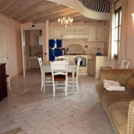 Agriturismo Gualdo Del Re Suvereto Værelse billede